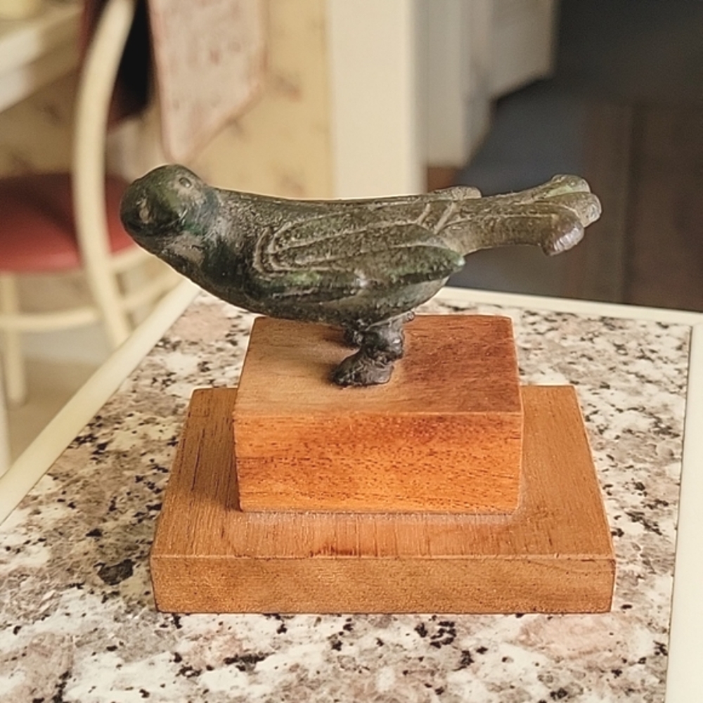 Minneapolis Institue of Arts Reproduction Metal Bird Statue